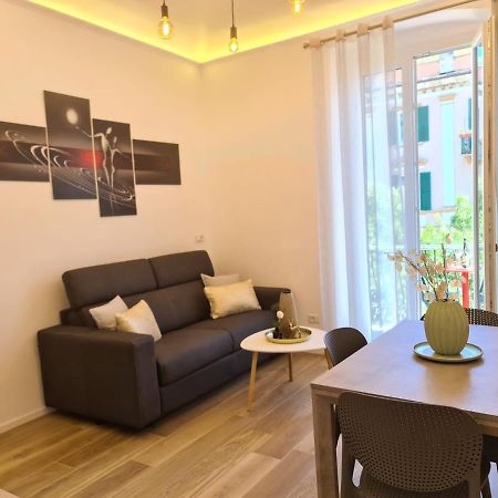 Soni Apartment La Spezia Bagian luar foto