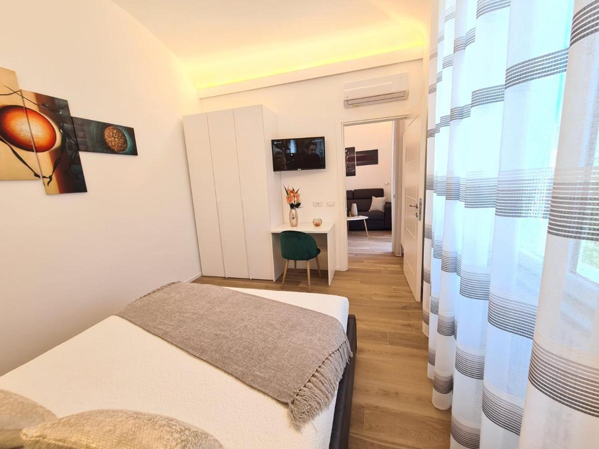 Soni Apartment La Spezia Bagian luar foto