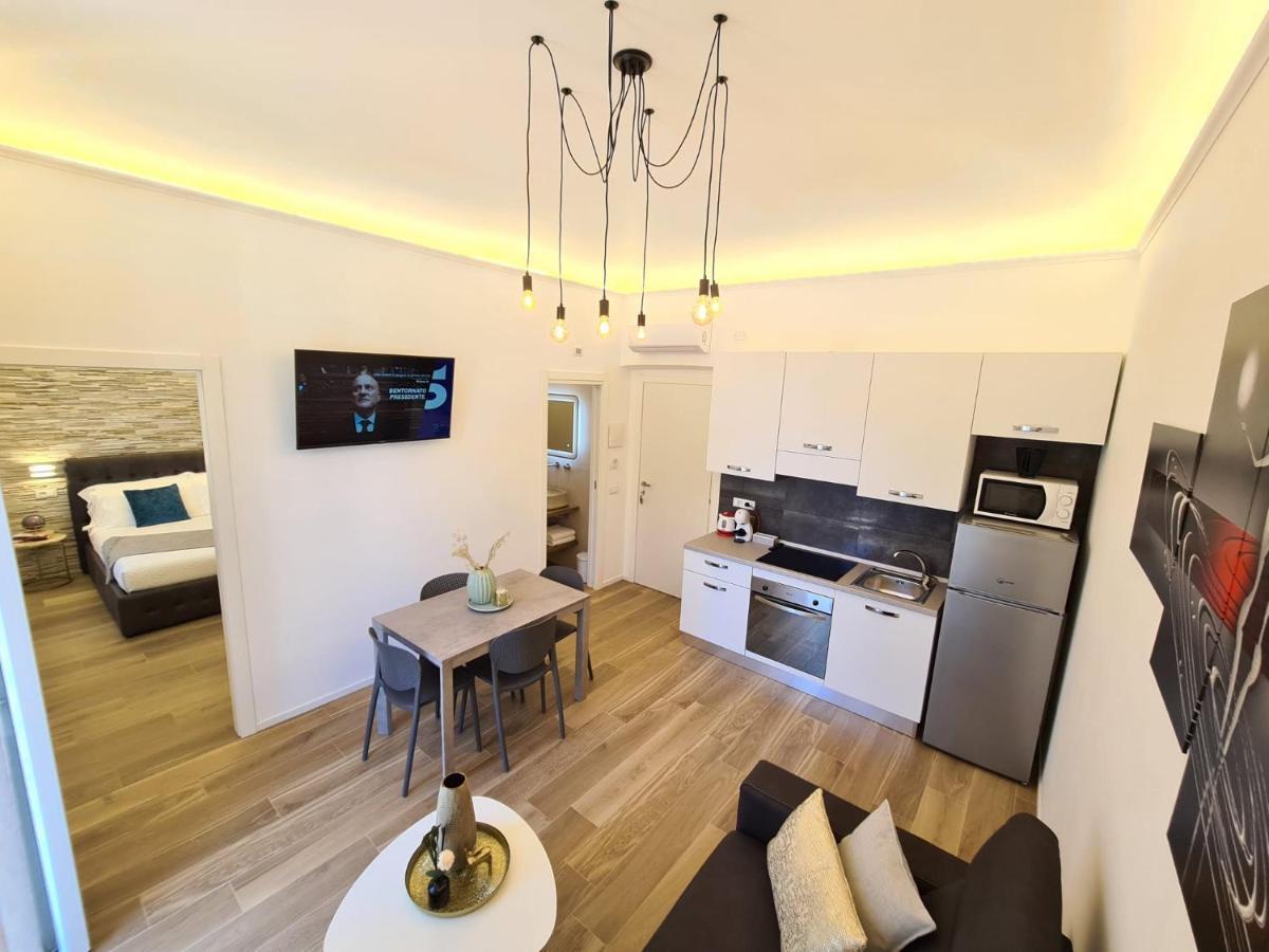 Soni Apartment La Spezia Bagian luar foto